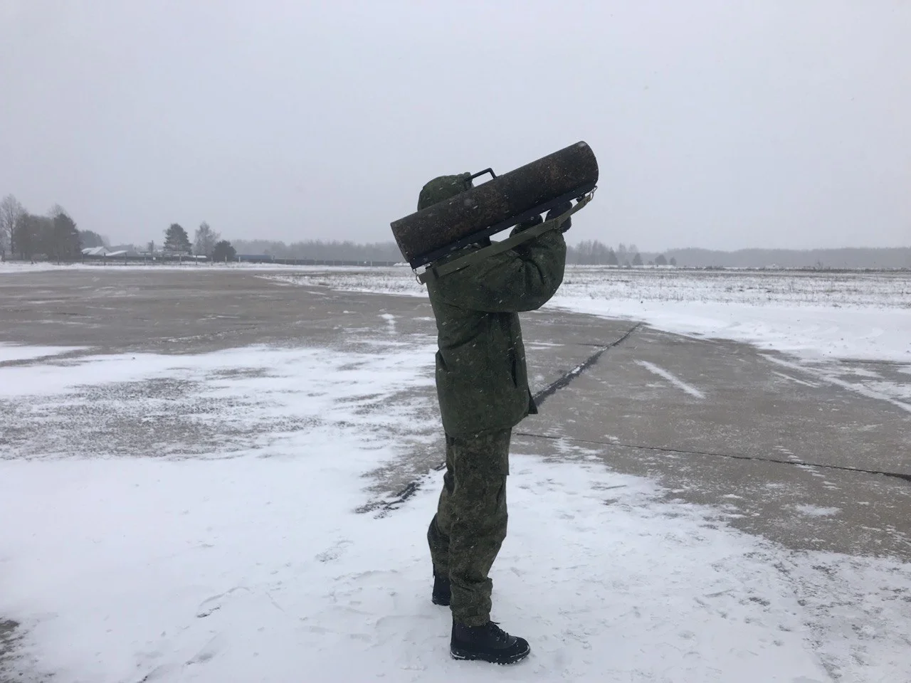 Дрон-перехватчик с ИИ и скоростью 380 км/ч